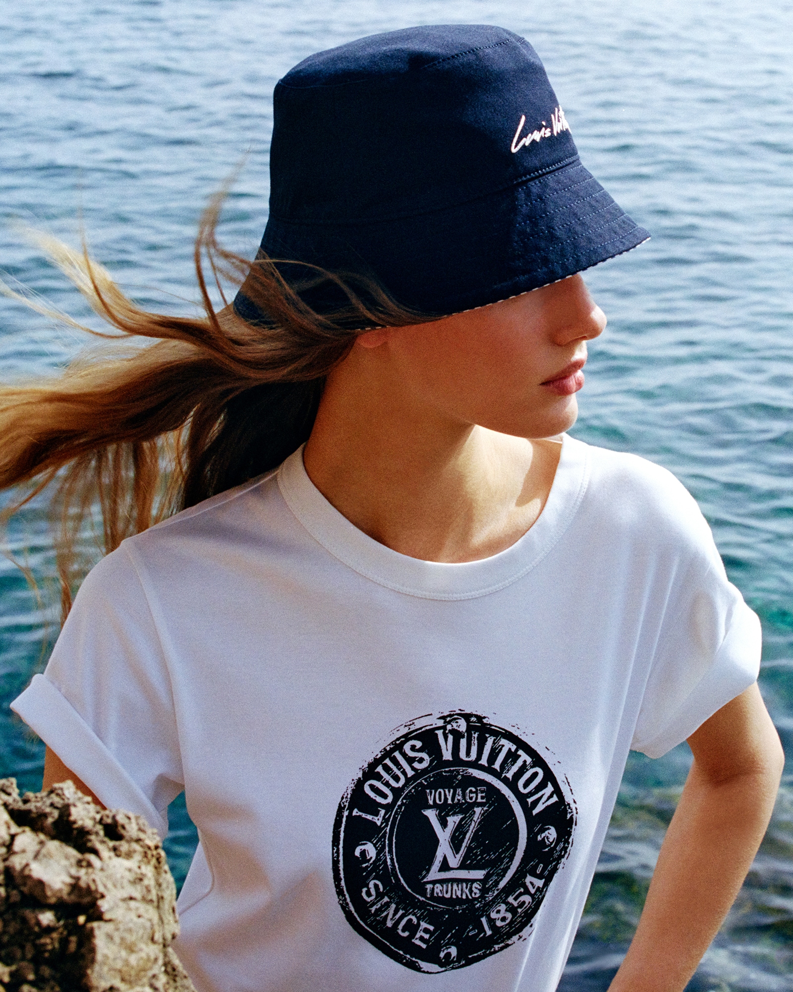 Designer Bucket Hats | LOUIS VUITTON