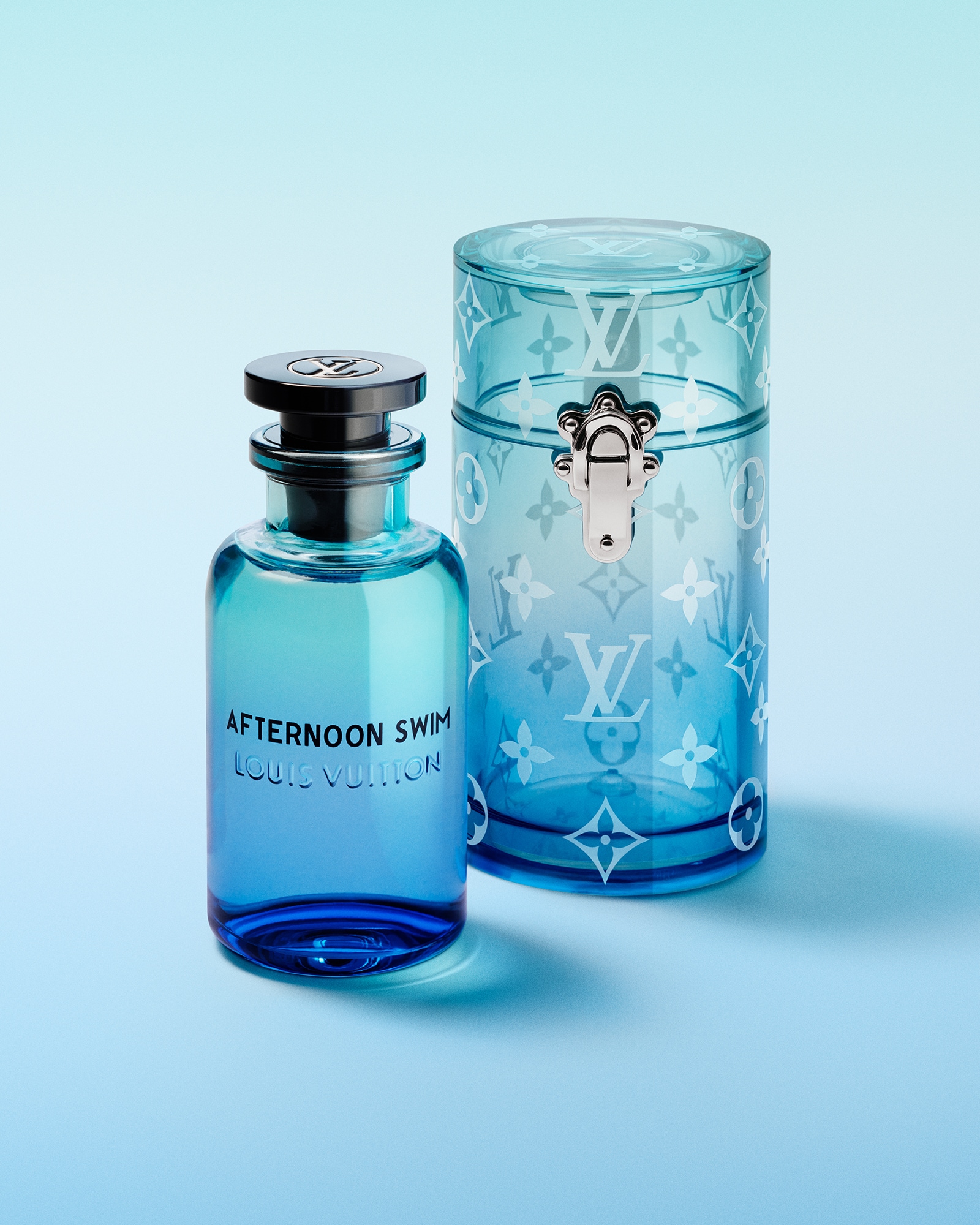On the Beach - Mother's Day Gifts | LOUIS VUITTON