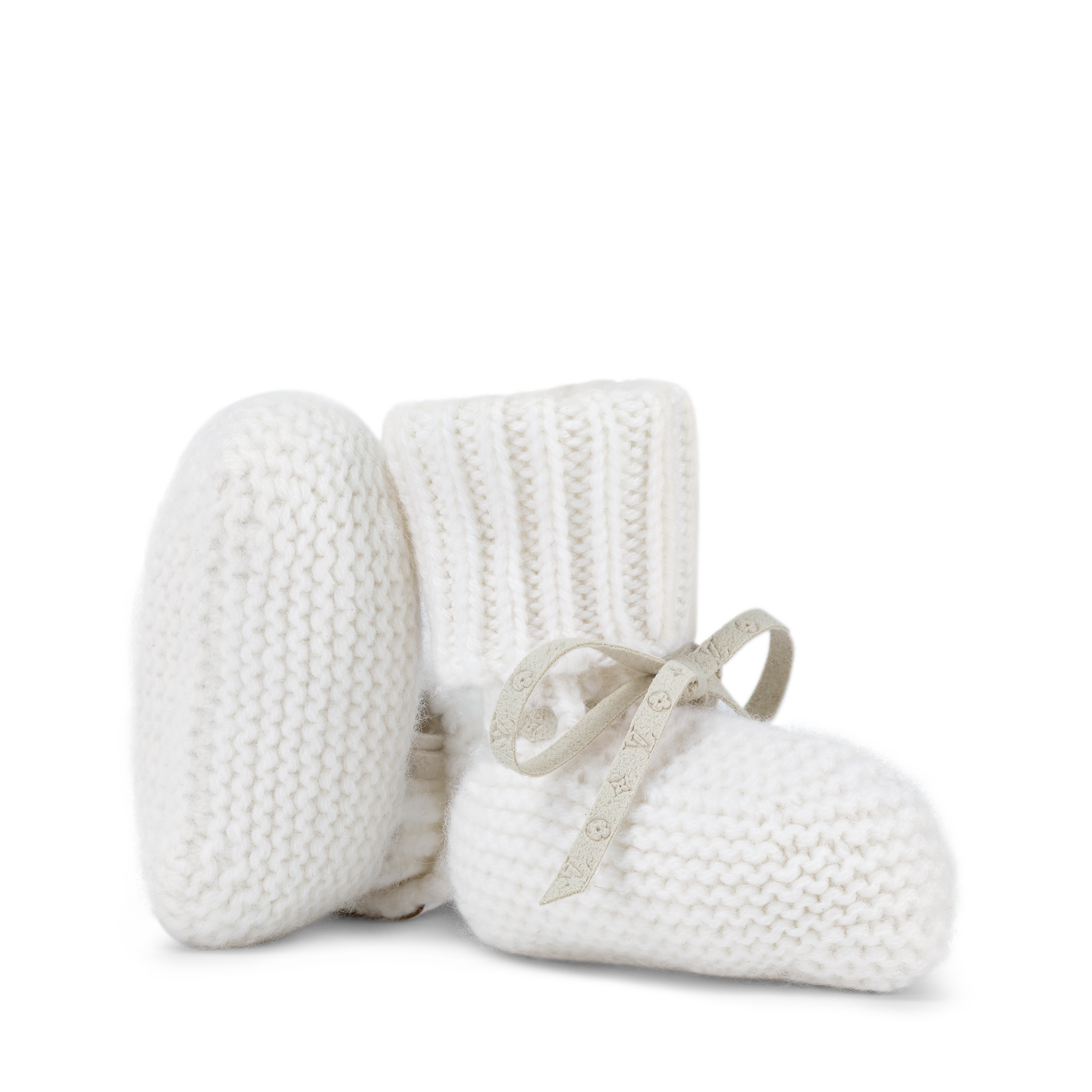 2 Knitted Shoes Set . in New
