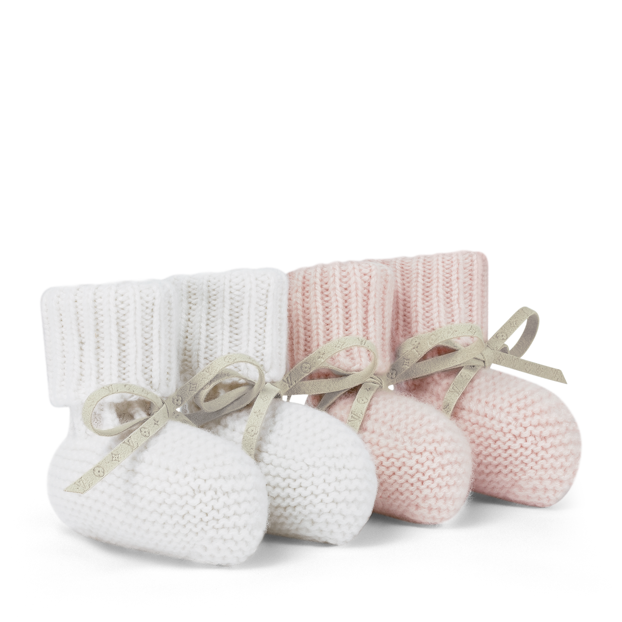 2 Knitted Shoes Set . in New