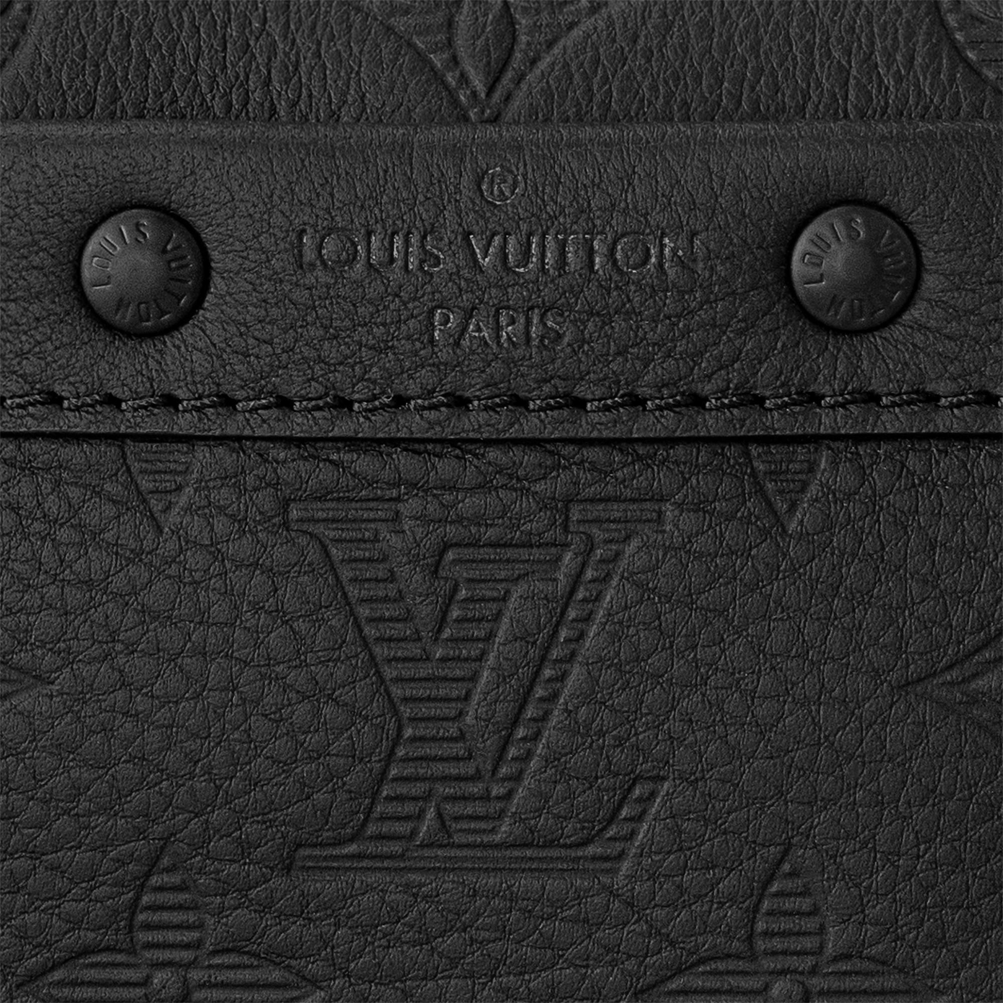 Alpha Wearable Wallet Monogram Shadow Leather in Men