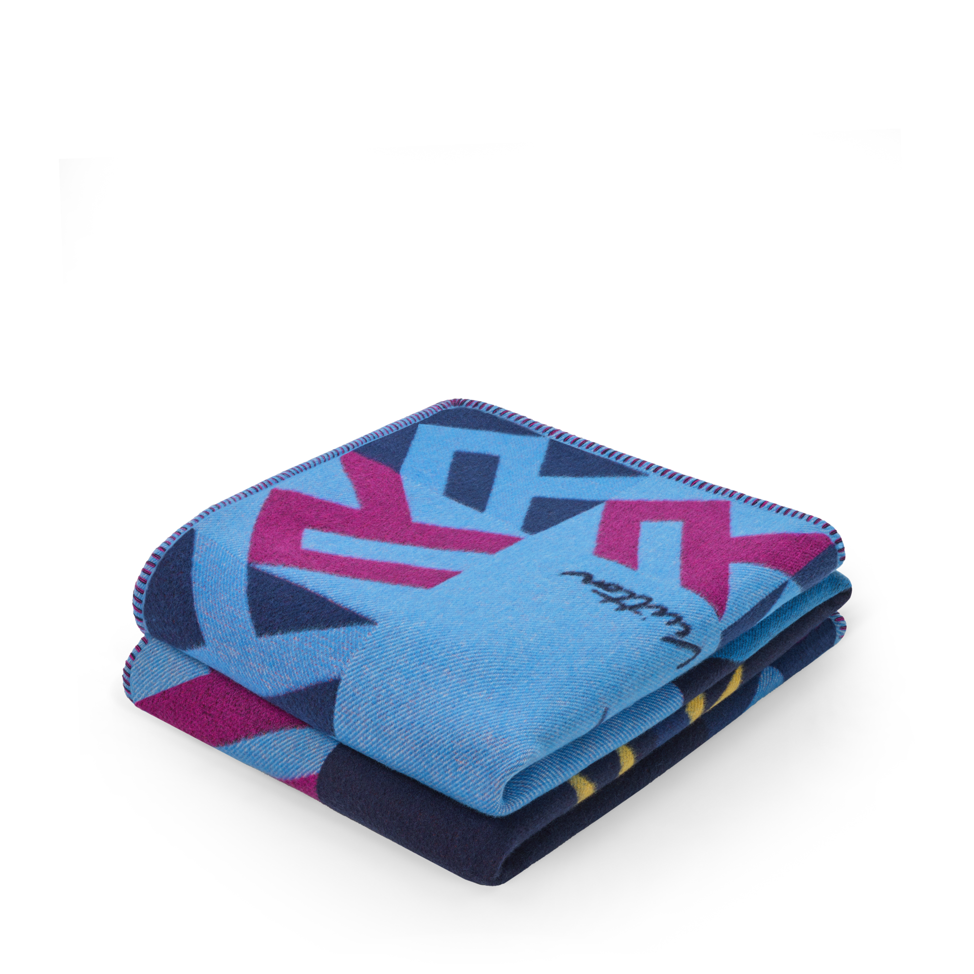 Animali Fantastici Flowers Throw Blanket  in Trunks, Travel and Home