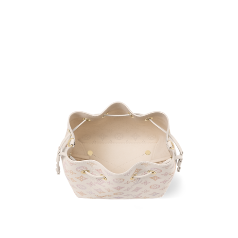 Bella Mahina in Women's Handbags All Handbags for Women collections by Louis Vuitton (Product zoom)