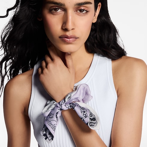 Blooming Monogram Scrunchy . in Women's Accessories Hair Accessories collections by Louis Vuitton (Product zoom)