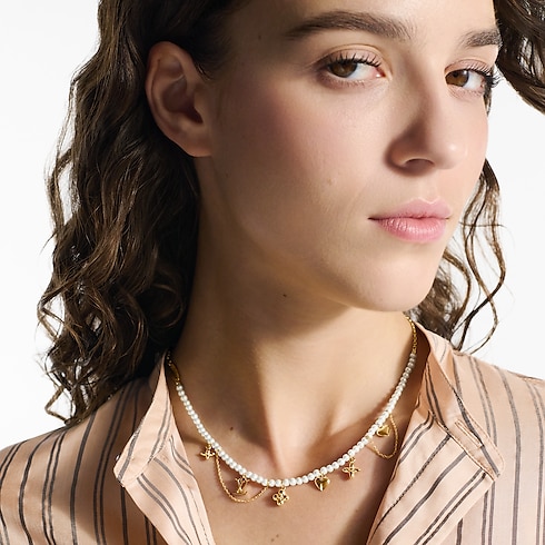 Blooming Pearls Necklace . in Women's Fashion Jewellery Designer Fashion Jewellery collections by Louis Vuitton (Product zoom)