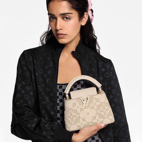 Capucines Mini Capucines in Women's Handbags Capucines collections by Louis Vuitton (Product zoom)