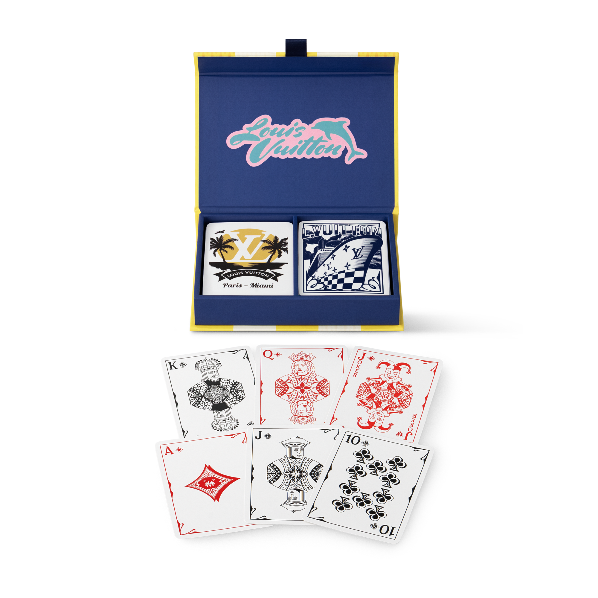 Card Game Box  in Trunks, Travel and Home