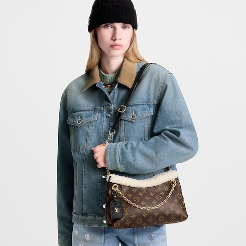 CarryAll BB H33 in Women's Handbags All Handbags for Women collections by Louis Vuitton (Product zoom)