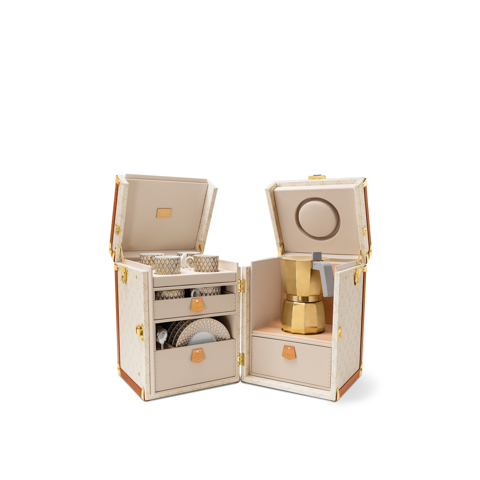 Coffee Trunk G71 in Trunks, Travel and Home