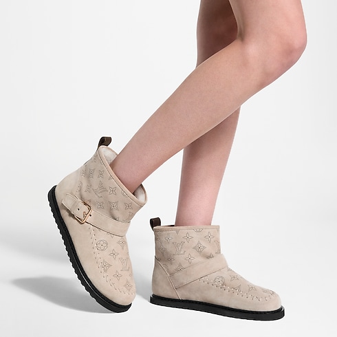 Colorado Ankle Boot cropped worn view
