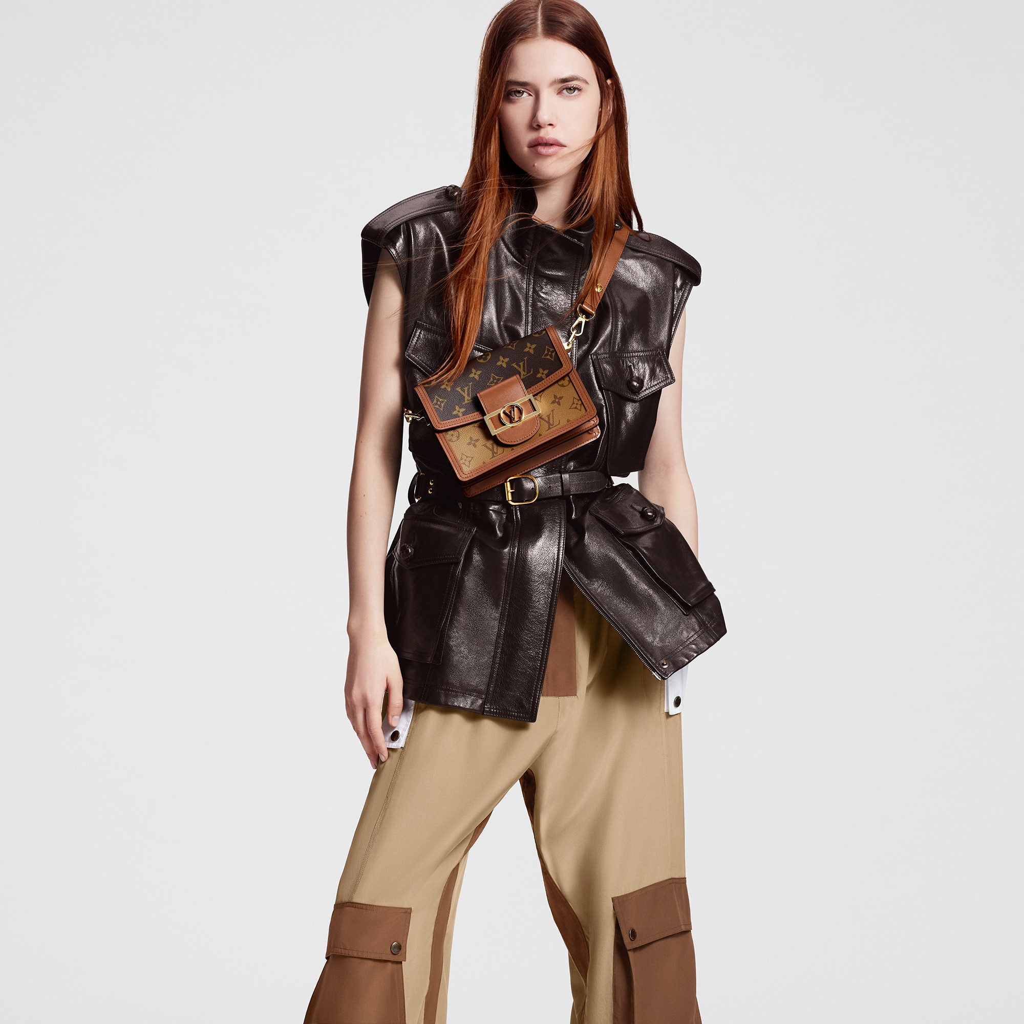 Colour-Blocked Cargo Pants  in Women