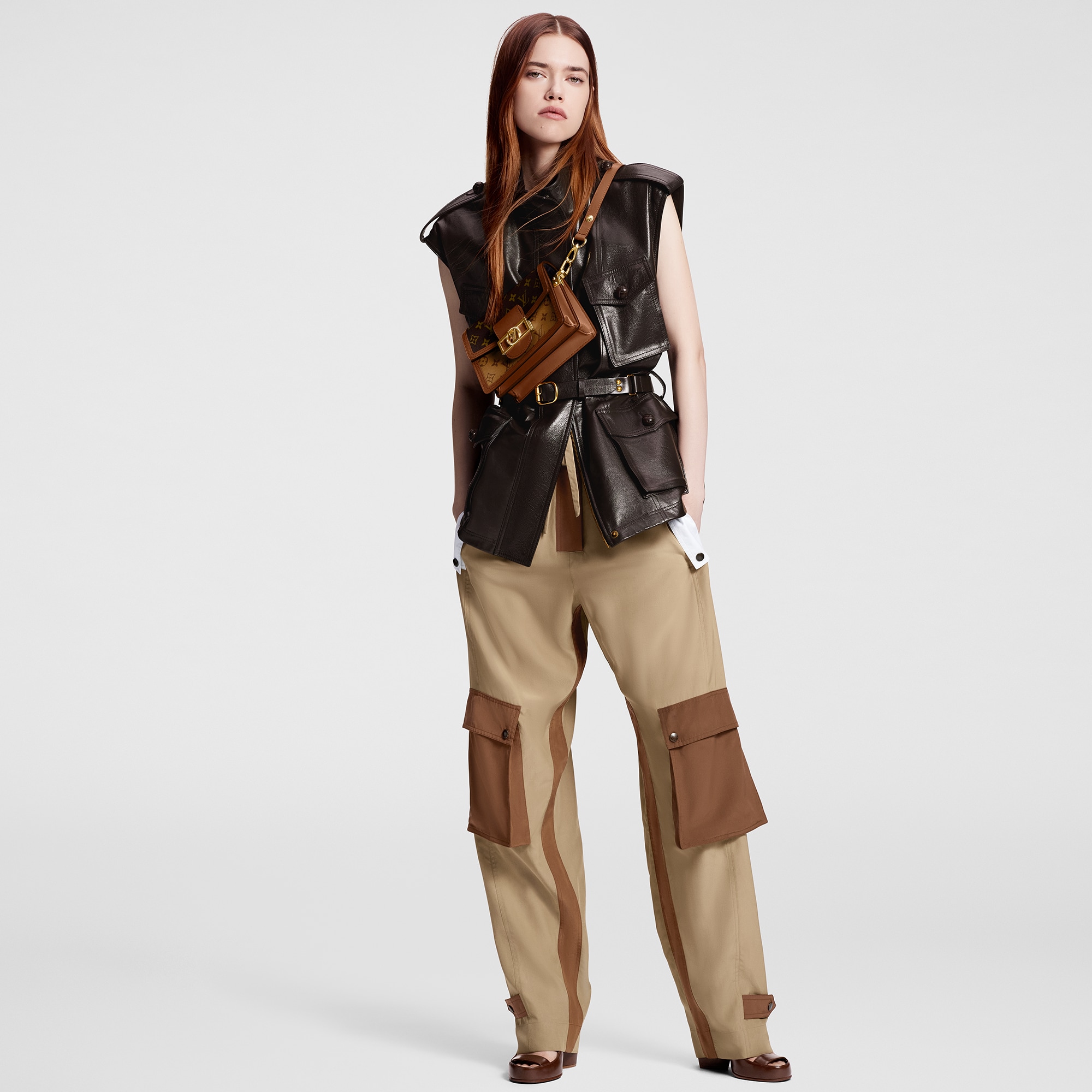 Colour-Blocked Cargo Pants  in Women