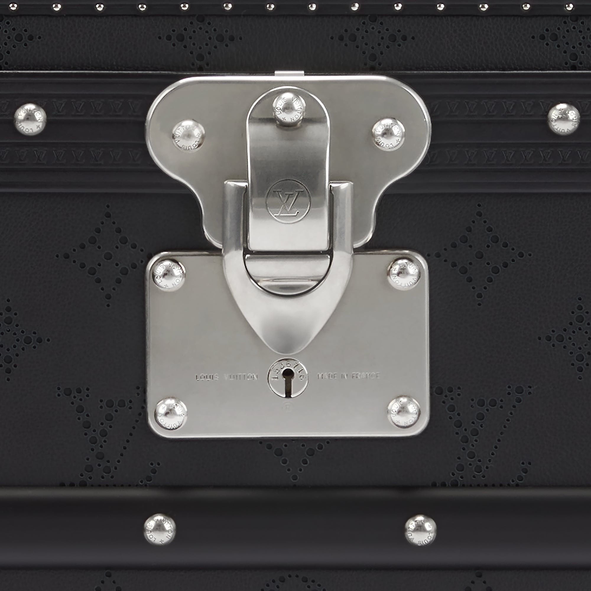 Courrier Lozine 110 LV Dart Other Leathers in Trunks, Travel and Home