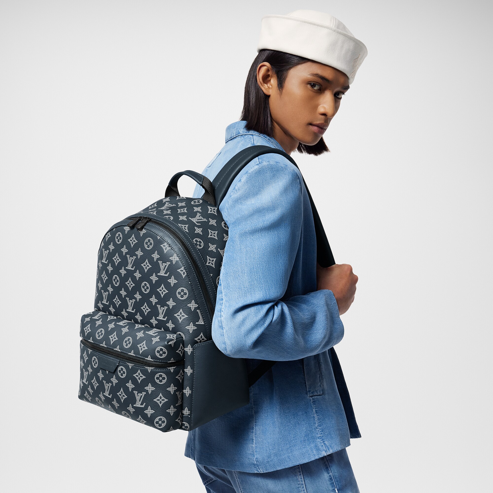 louis vuitton apollo backpack monogram Upside Down 1487792 FASHIONPHILE with rugged cowhide leather trim Buy Louis Vuitton Apollo Backpack
