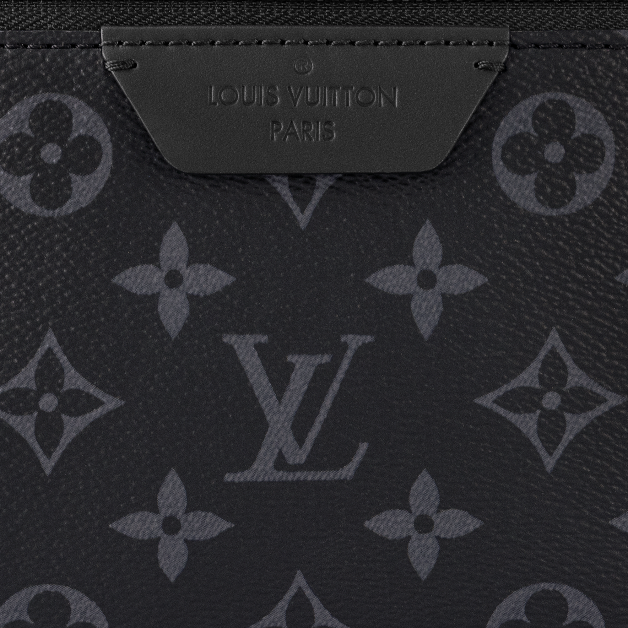 Discovery Backpack PM Monogram Eclipse in Men