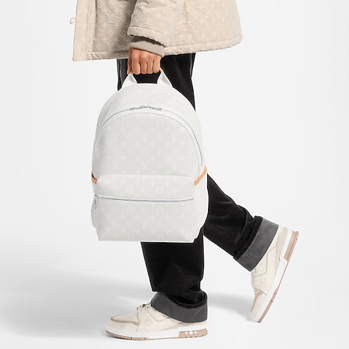 Discovery Backpack PM Monogram Other in New's For Men Digital Preorder: LV Ski collections by Louis Vuitton (Product zoom)