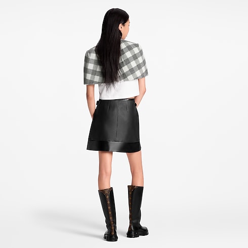 Double Face Check Capelet in Women's Ready-to-Wear Coats and Jackets collections by Louis Vuitton (Product zoom)