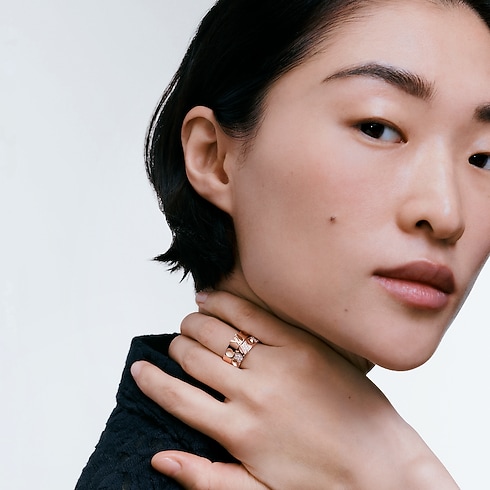 Empreinte Medium Ring, Pink Gold and Diamonds in Jewellery's Categories Rings collections by Louis Vuitton (Product zoom)