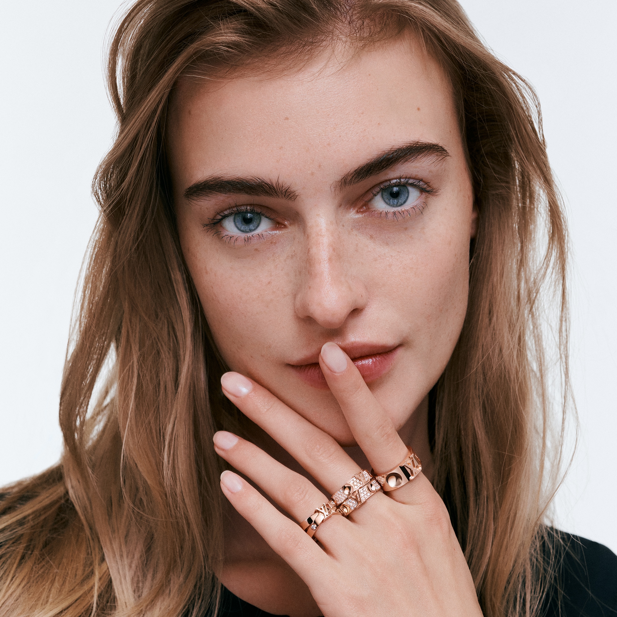 Empreinte Ring, Pink Gold And Diamonds  in Jewellery