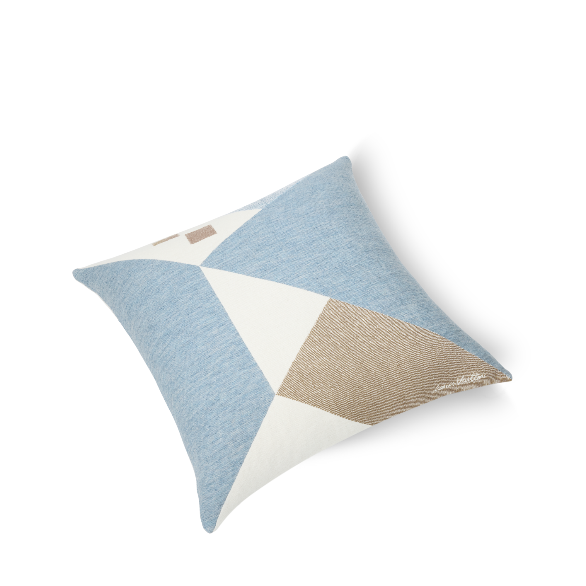 Everest Cushion 50x50  in Trunks, Travel and Home