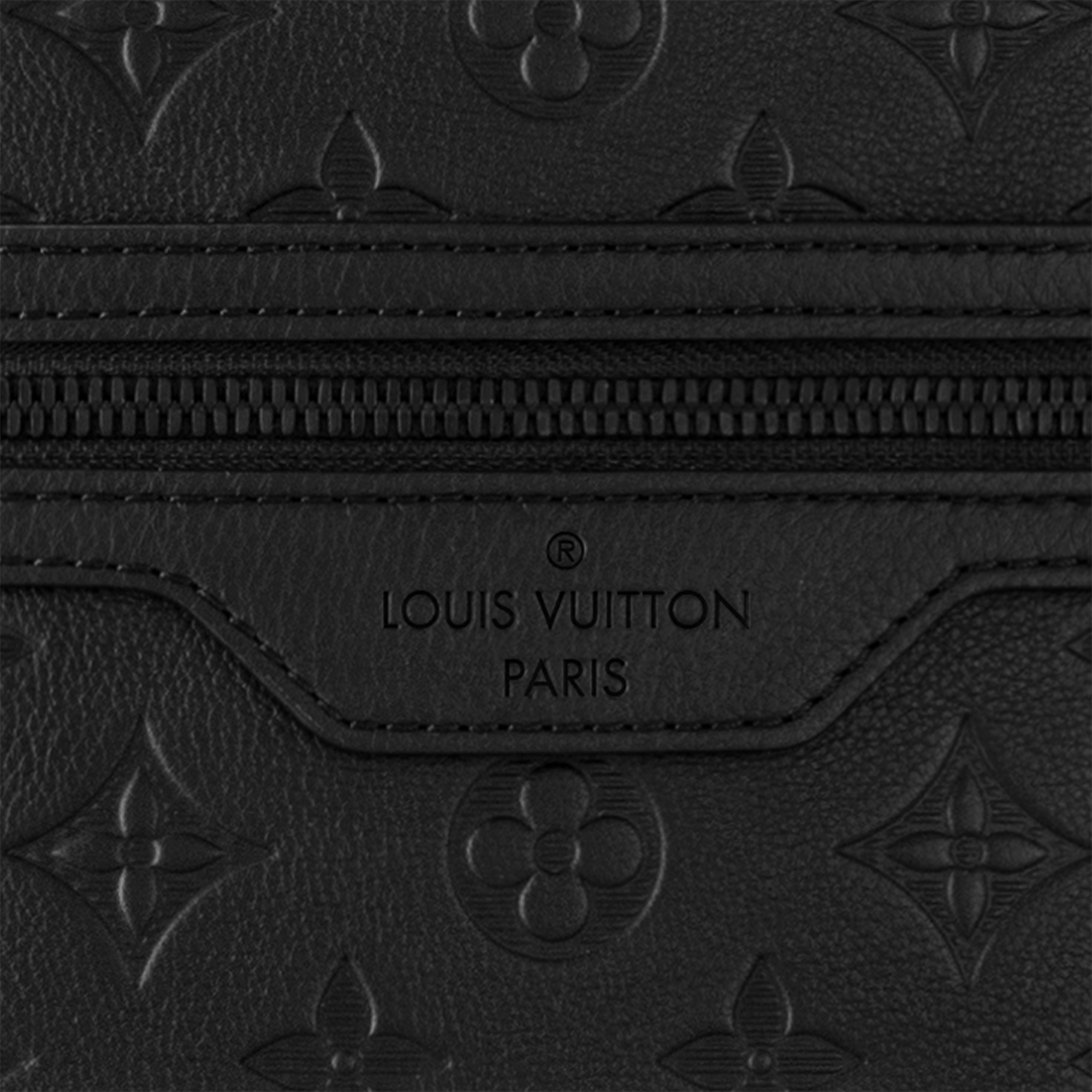 Excursion Tote G65 in Men