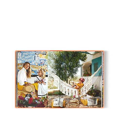 Fashion Eye Italian Rivieras in Trunks, Travel and Home's Books and Stationery Fashion Eye Books collections by Louis Vuitton (Product zoom)