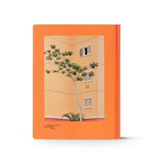 Fashion Eye Kilamba in Trunks, Travel and Home's Books and Stationery Fashion Eye Books collections by Louis Vuitton (Product zoom)