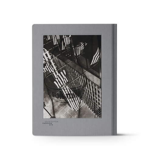 Fashion Eye New York in Trunks, Travel and Home's Books and Stationery Fashion Eye Books collections by Louis Vuitton (Product zoom)