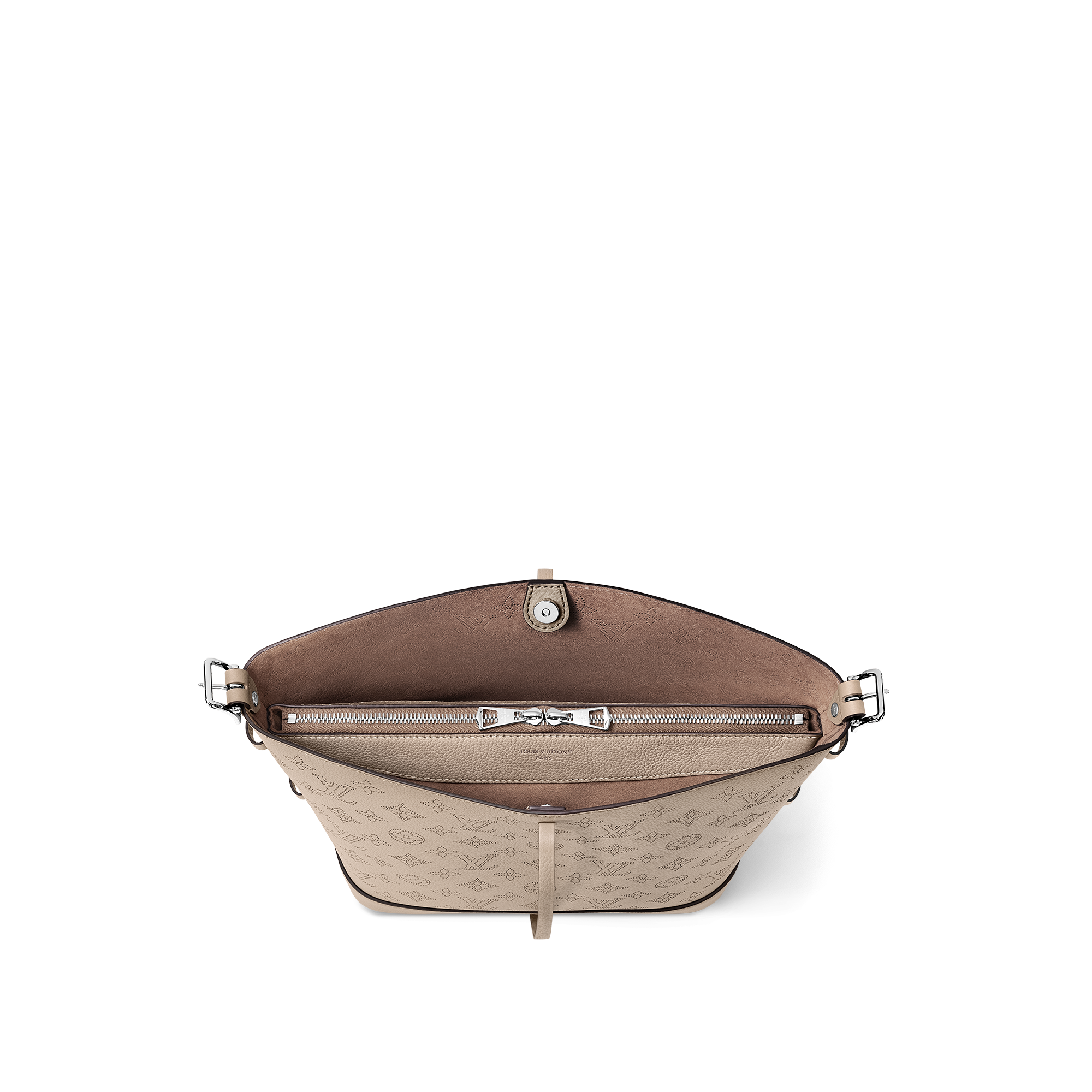 Flore Mahina in Women