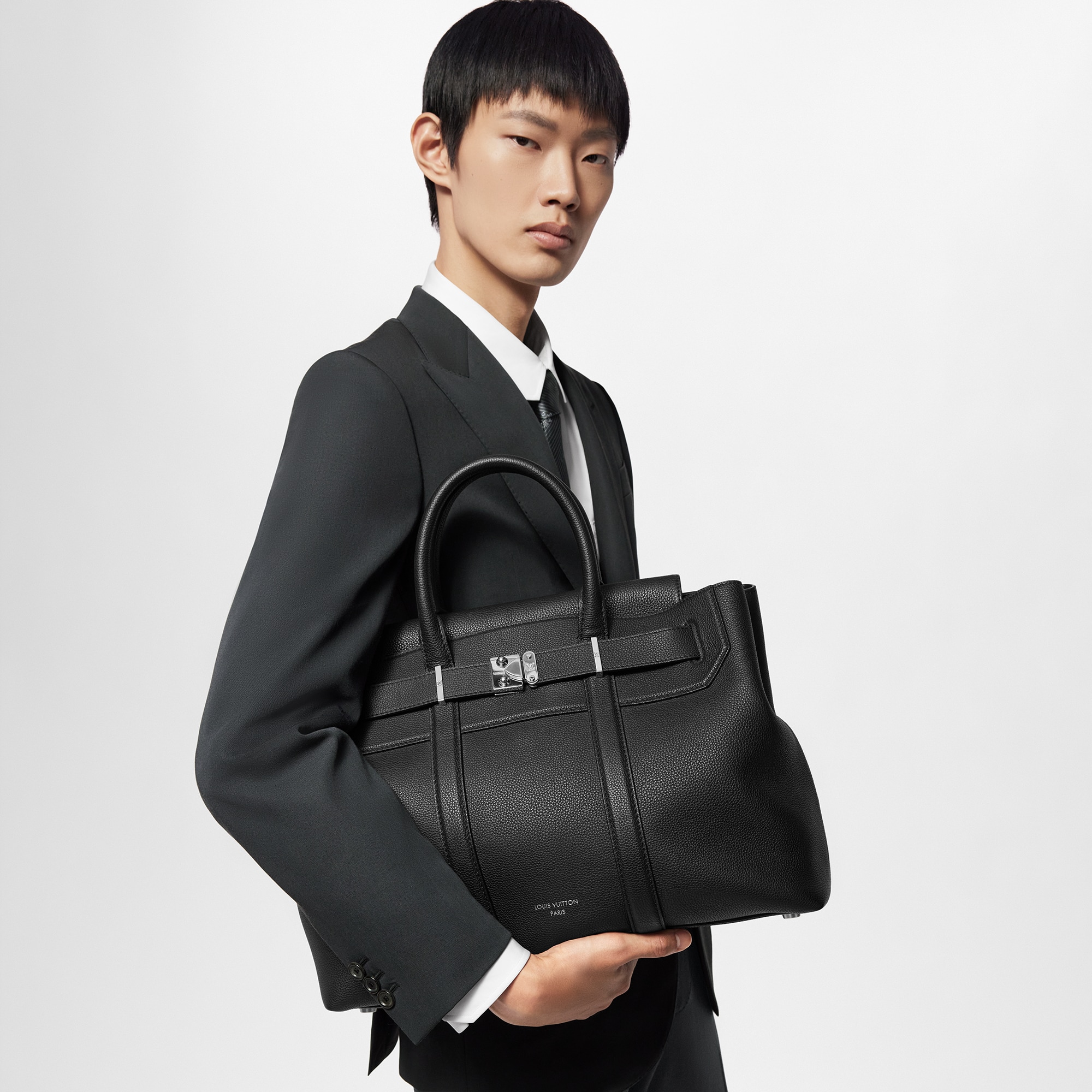 Georges Tote MM Autres Cuirs in Bags and Small Leather Goods