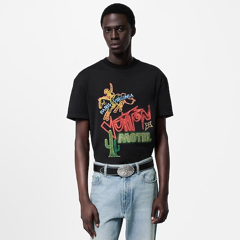 Graphic Embellished Cotton T-Shirt in Men's Ready-to-Wear T-shirts and Polos collections by Louis Vuitton (Product zoom)