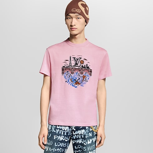 Graphic T-Shirt in Men's Ready-to-Wear T-shirts and Polos collections by Louis Vuitton (Product zoom)