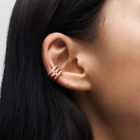 Idylle Blossom Ear Cuff, Pink Gold And Diamonds - Per Unit in Jewellery's Categories Earrings collections by Louis Vuitton (Product zoom)
