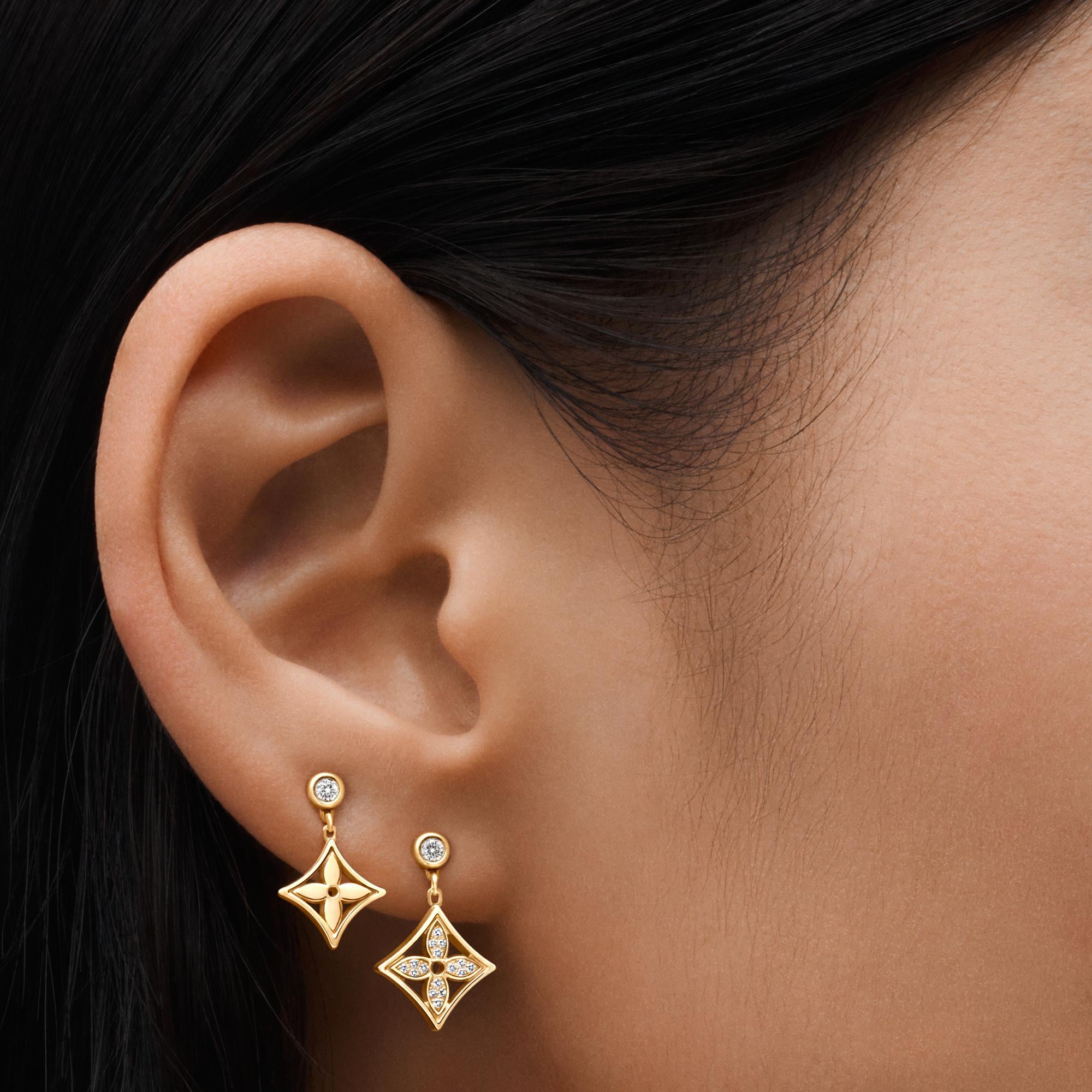 Idylle Blossom Ear Stud, Yellow Gold And Diamonds - Per Unit  in Jewellery