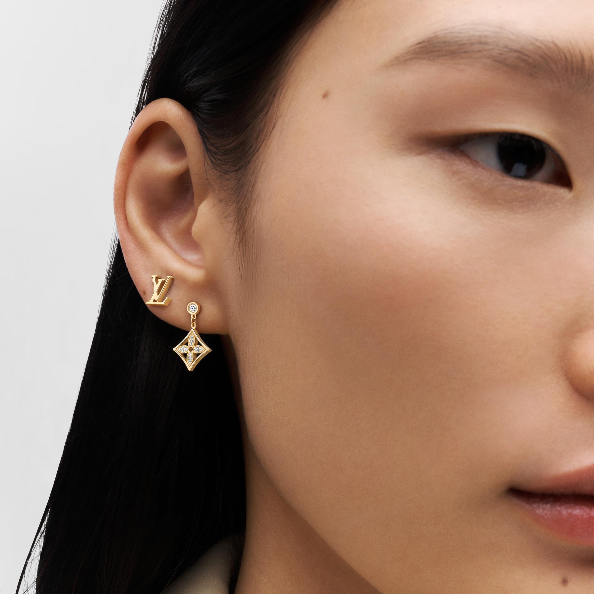 Idylle Blossom Reversible Stud, Pink And Yellow Gold And Diamond - Per Unit  in Jewellery