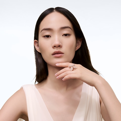 Idylle Blossom Ring, Pink Gold and Diamonds in Les Extraordinaires's Jewelry Rings collections by Louis Vuitton (Product zoom)