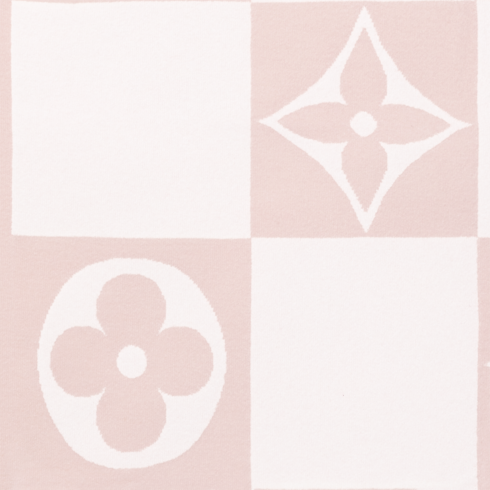 Knitted Blanket . in Gifts's Gifts for Babies } collections by Louis Vuitton (Product zoom)