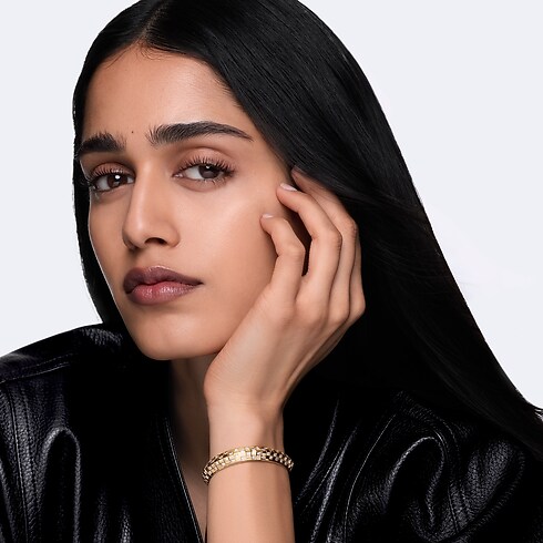 Le Damier de Louis Vuitton Double Row Bracelet, Yellow Gold and Diamonds in Jewellery's Categories Bracelets collections by Louis Vuitton (Product zoom)