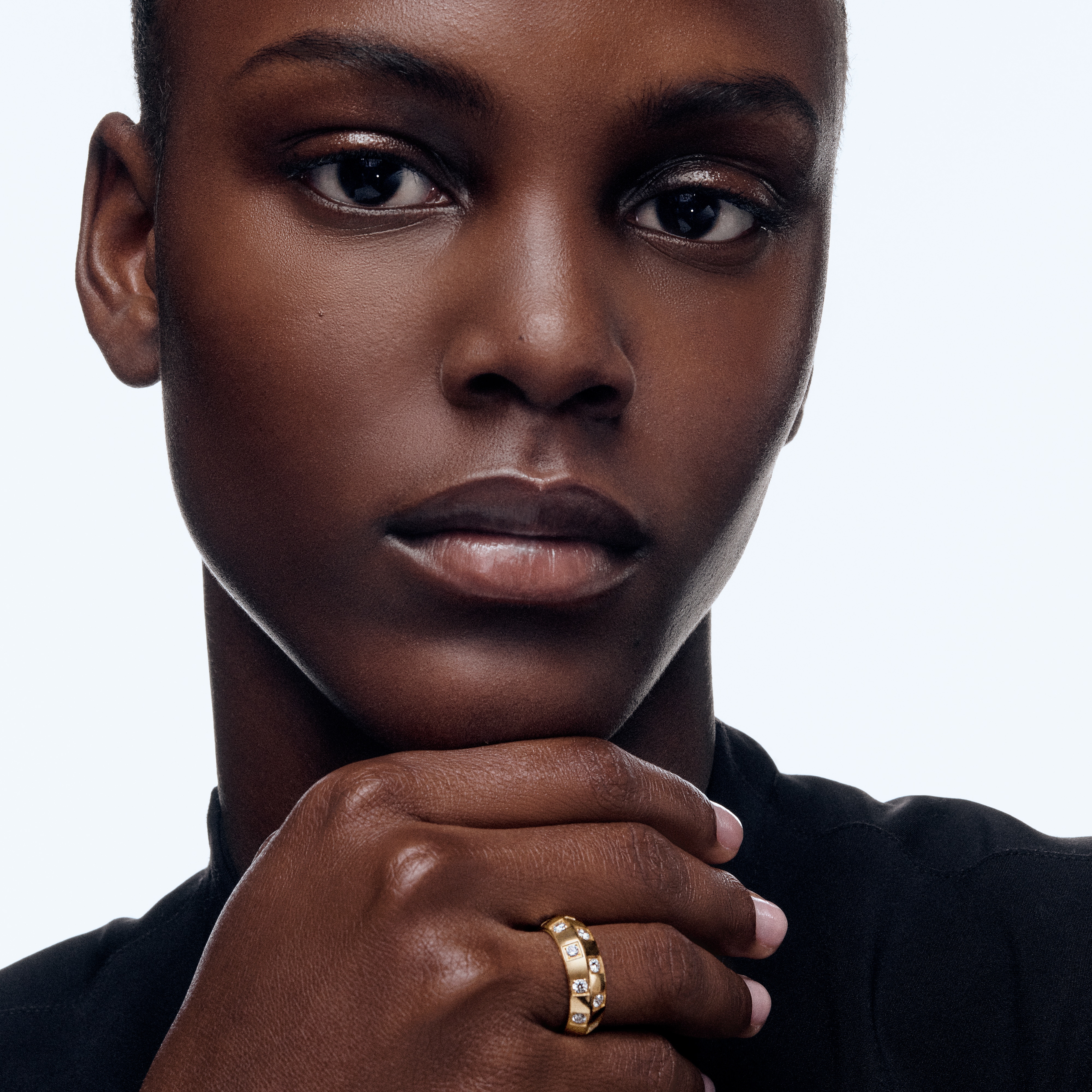 Le Damier de Louis Vuitton Large Ring, Yellow Gold and Diamonds  in Jewellery