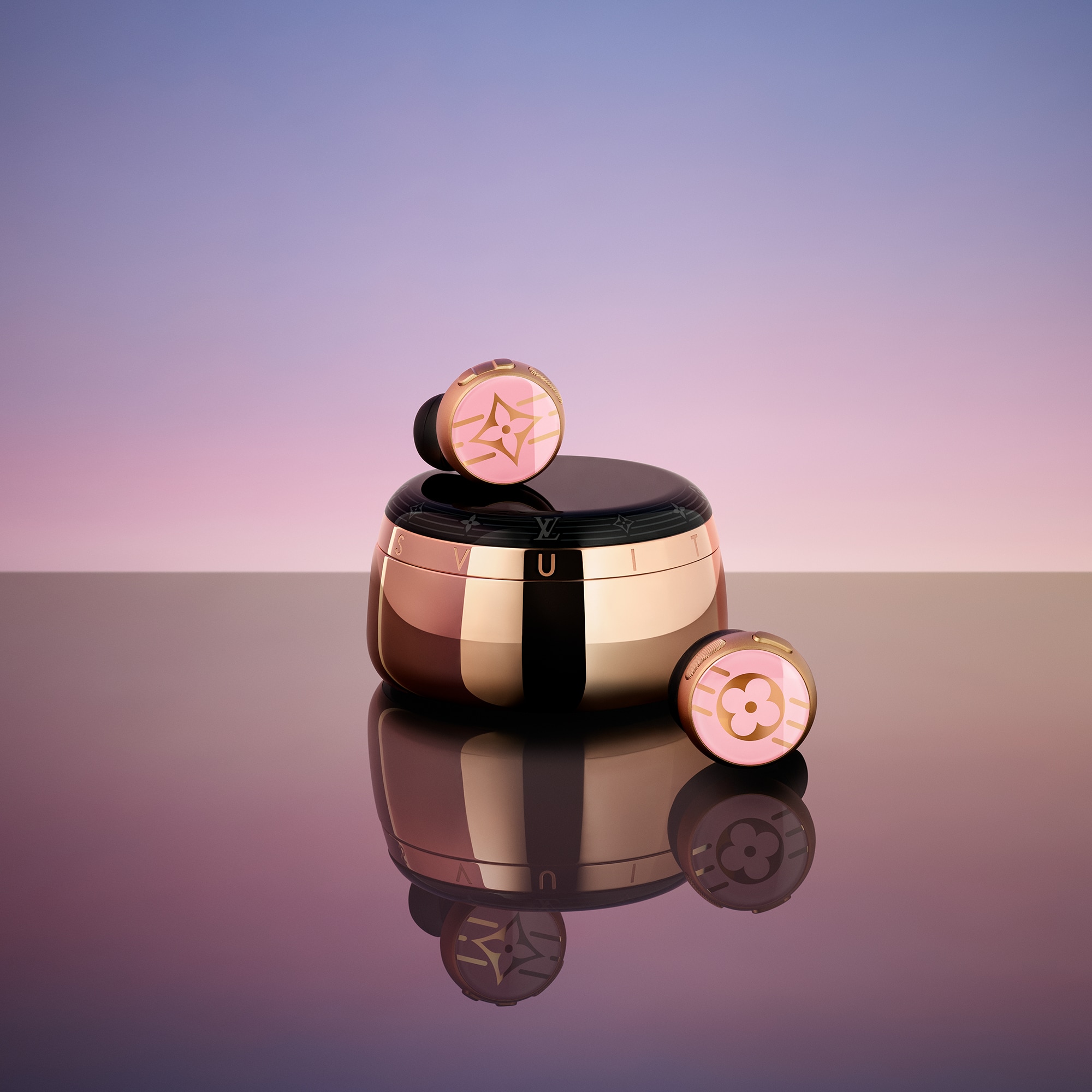 Louis Vuitton Horizon Light Up Earphones - Pink  in Trunks, Travel and Home