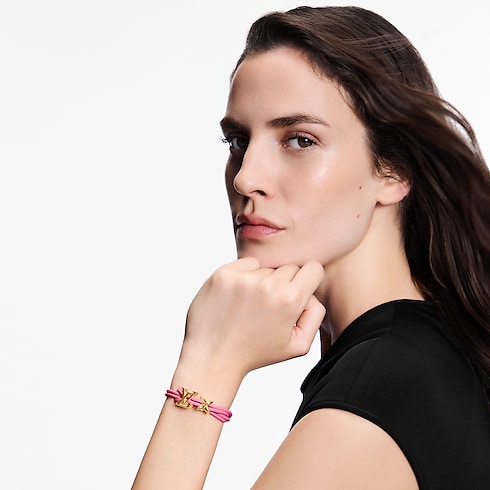 LV Bloom Bracelet in Women's Fashion Jewellery Bracelets collections by Louis Vuitton (Product zoom)