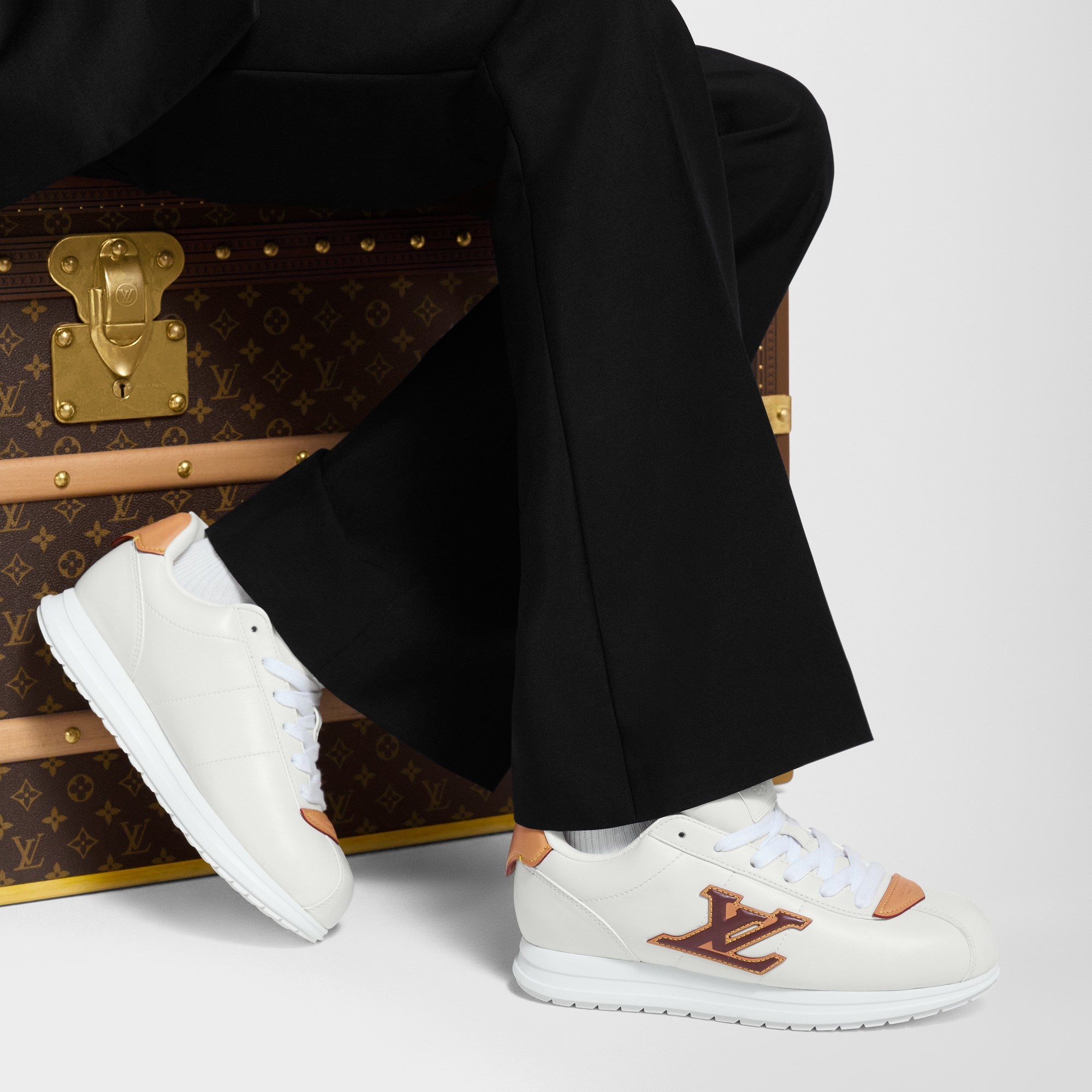 LV BUTTERSOFT Sneaker  in Men