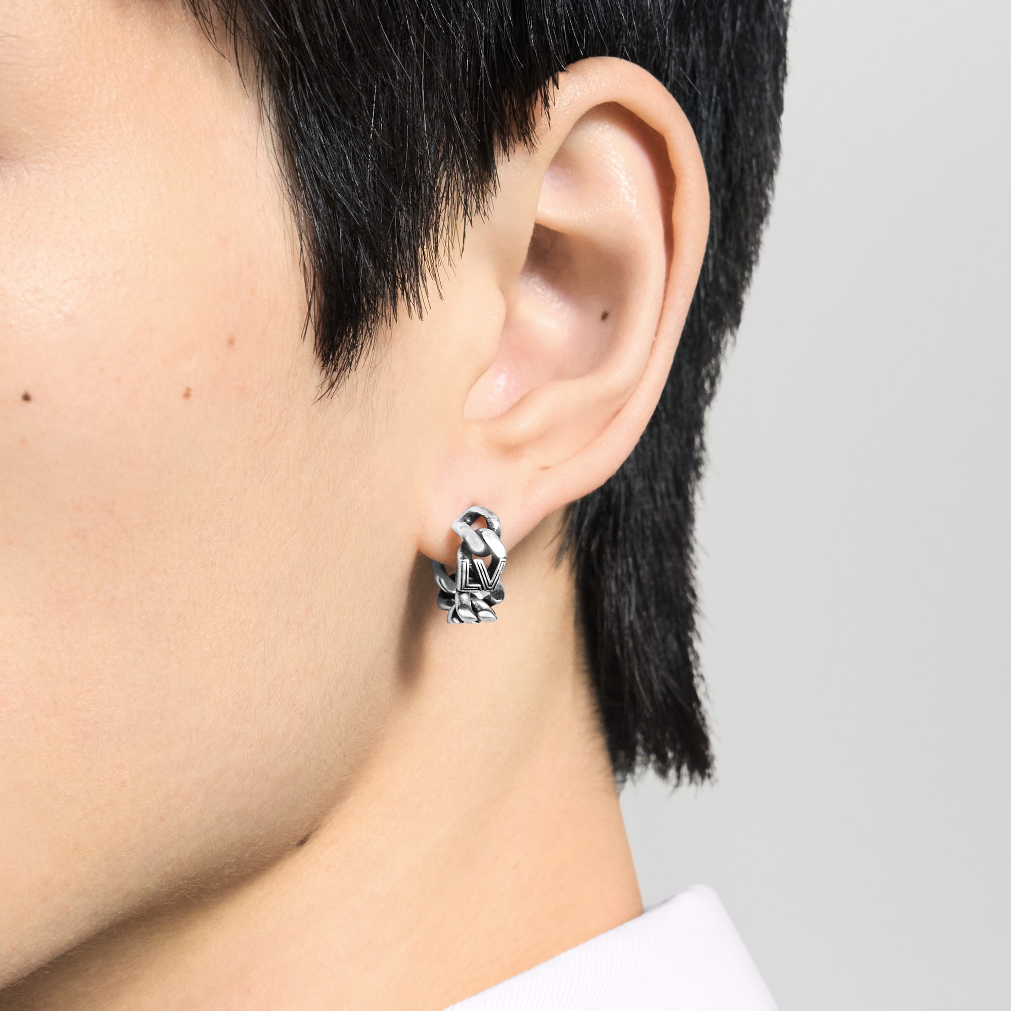 LV Club Chain Single Pin Earring Fashion Jewellery LOUIS VUITTON