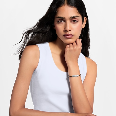 LV Confidential Bracelet Monogram in Women's Fashion Jewellery Bracelets collections by Louis Vuitton (Product zoom)