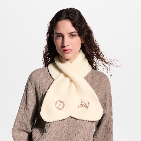 LV Cozy Scarf . in Women's Accessories Women's Scarves collections by Louis Vuitton (Product zoom)