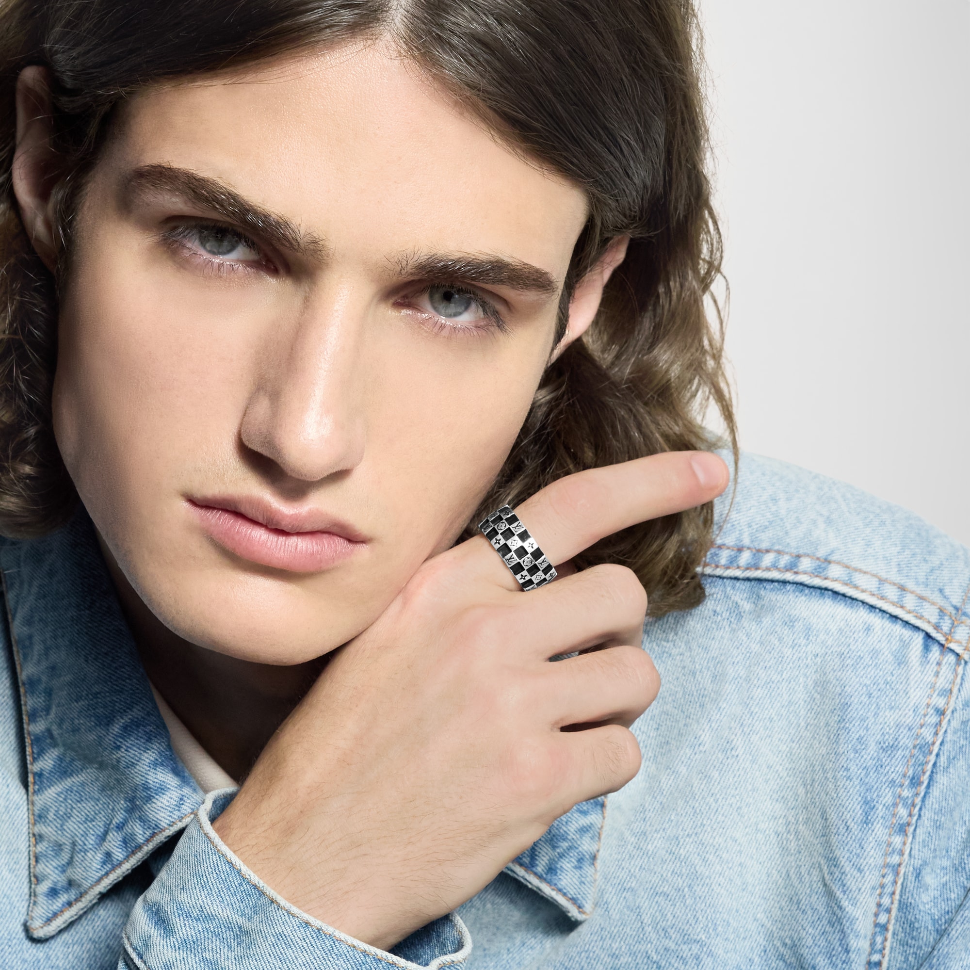 LV Damier Ring . in Men