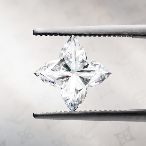 LV Diamonds Pavé Solitaire, LV Monogram Star Cut in Jewellery's Collections LV Diamonds collections by Louis Vuitton