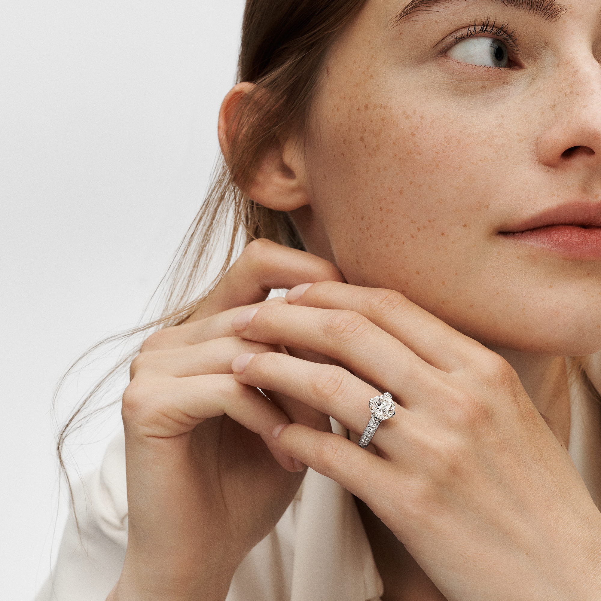 LV Diamonds Pavé Solitaire, Round Brilliant cut  in Jewellery