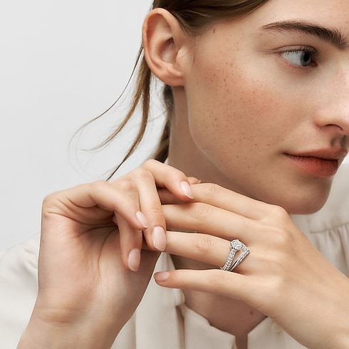 LV Diamonds Pavé Solitaire, Round Brilliant cut in Jewellery's Collections LV Diamonds collections by Louis Vuitton (Product zoom)