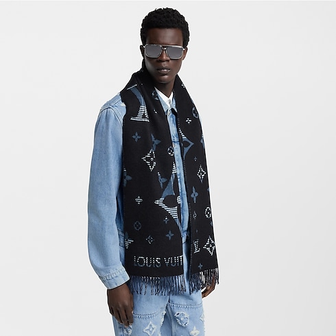 LV Galaxy Tartan Scarf . in Men's Accessories Scarves for Men collections by Louis Vuitton (Product zoom)